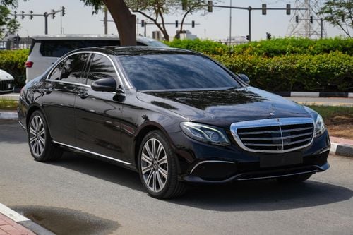 مرسيدس بنز E 400 4 MATIC 2017!! KOREAN SPECS!! WELL MAINTAINED!! NO ACCIDENT