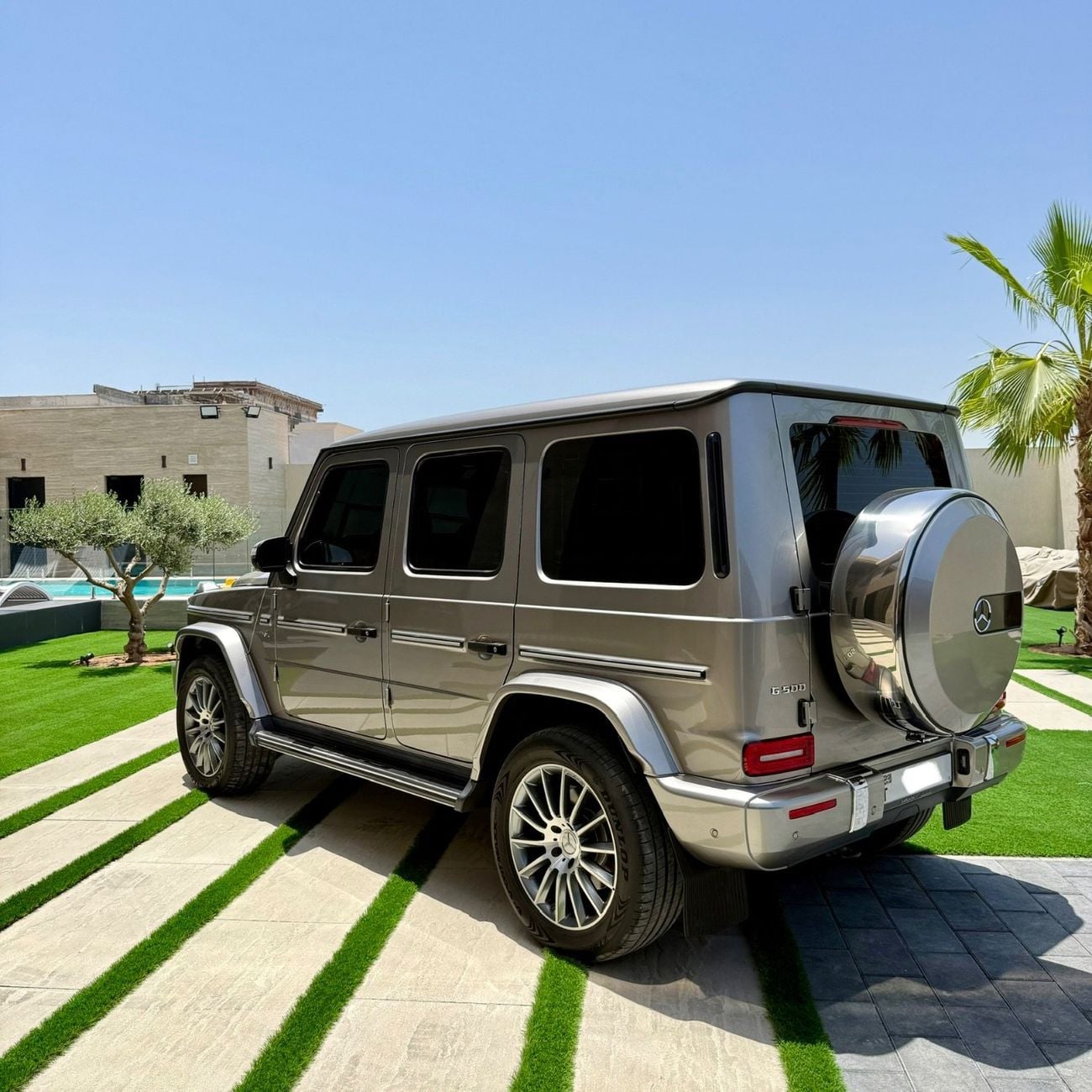 Mercedes Benz G500 STD