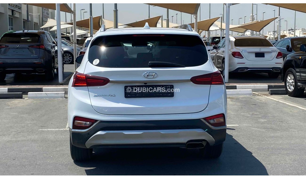 Hyundai Santa Fe Limited Full option 2.4L. V4