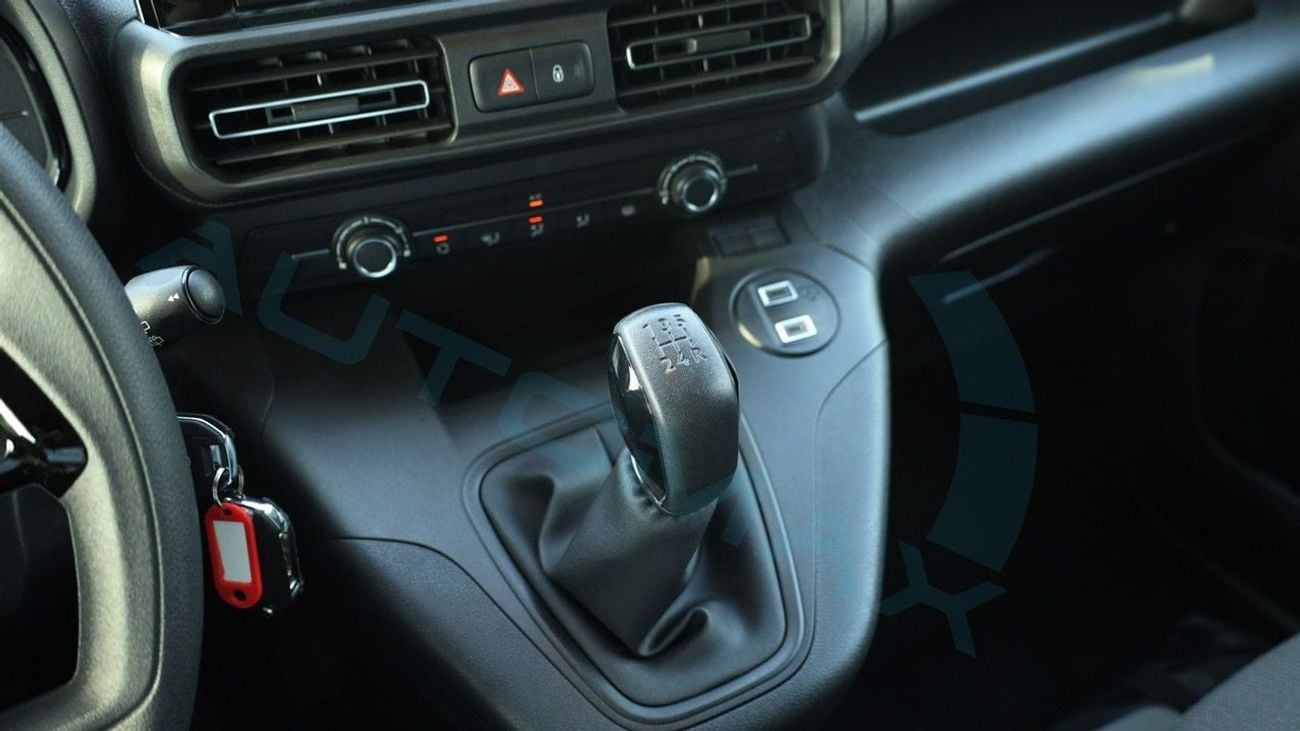 Fiat Doblo (For Export , НА ЭКСПОРТ) L1 Van 1.6L FWD 2025 GCC  Без пробега
