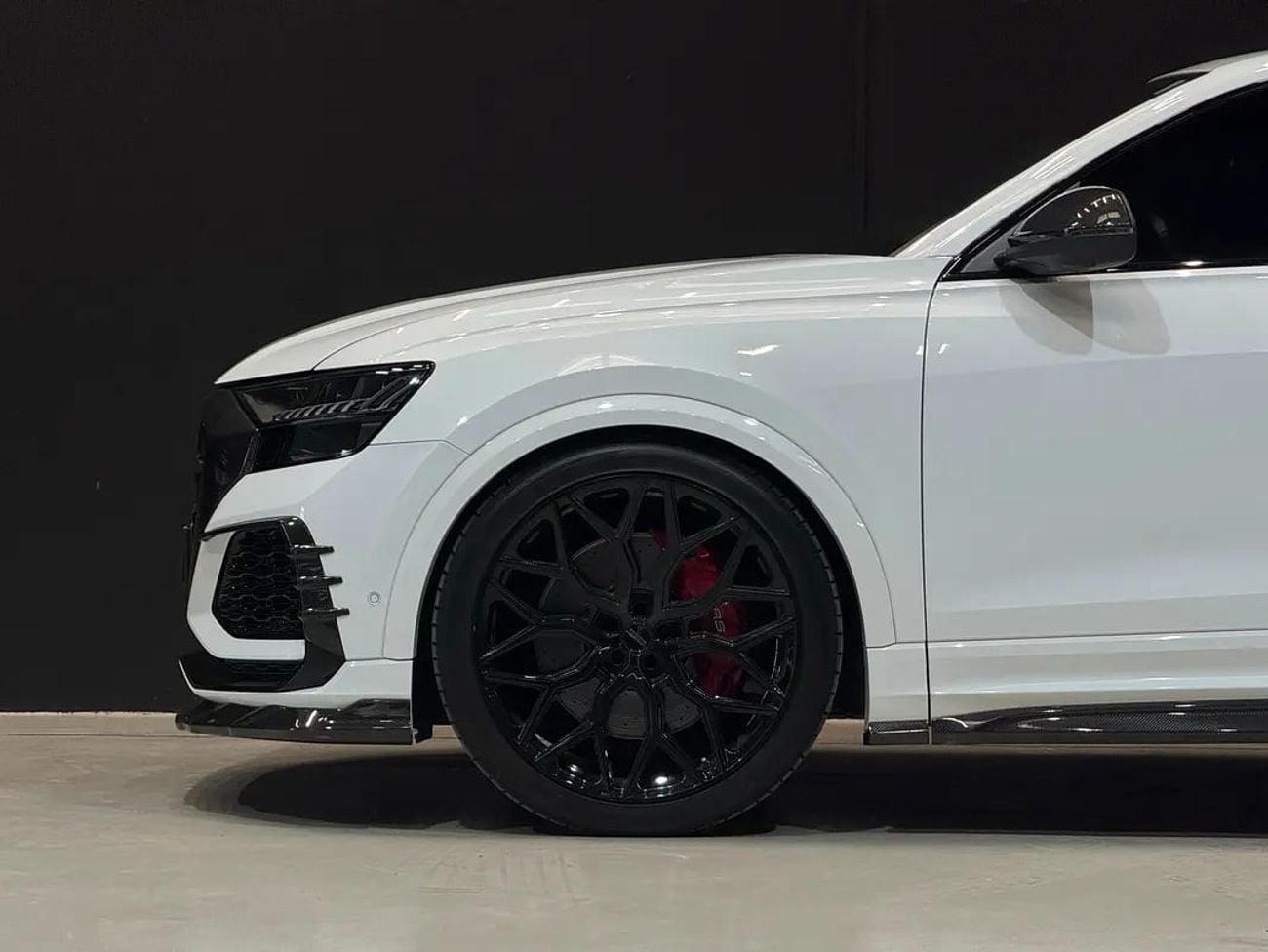 أودي RSQ8 RSQ8 | V8 TWIN TURBO |URBAN KIT | GCC