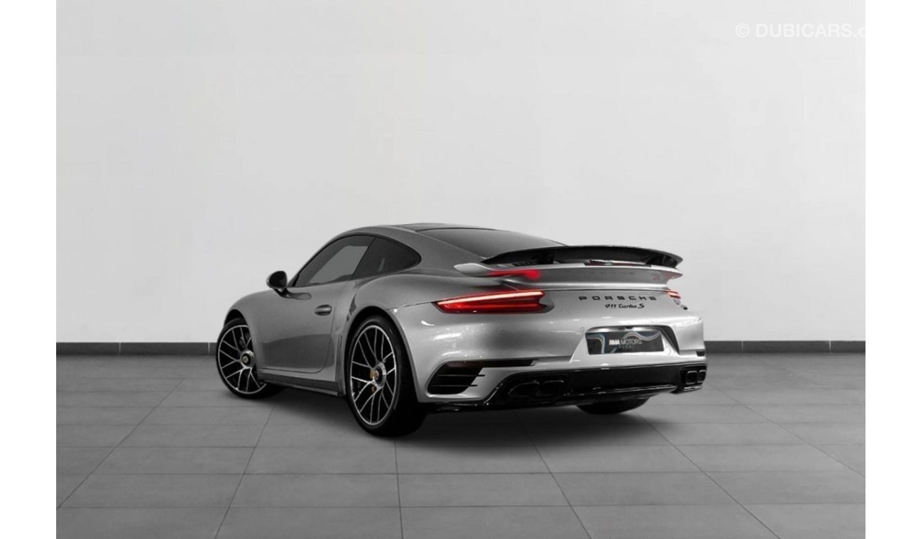 Porsche 911 Turbo S 2017 Porsche 911 Turbo S / Sports Chrono Plus / Full-Service History / Porsche Warranty