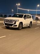 تويوتا لاند كروزر VXR