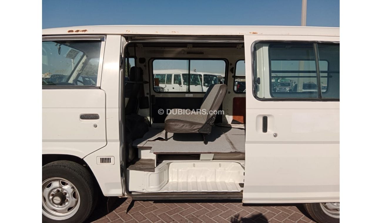 Nissan Caravan NISSAN CARAVAN VAN RIGHT HAND DRIVE(PM03063)