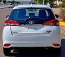 تويوتا يارس SE 1.5L Hatchback