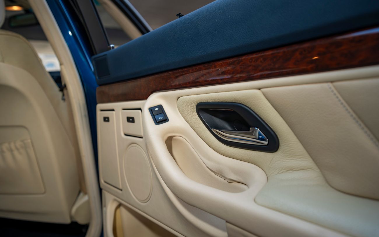 بي أم دبليو 728