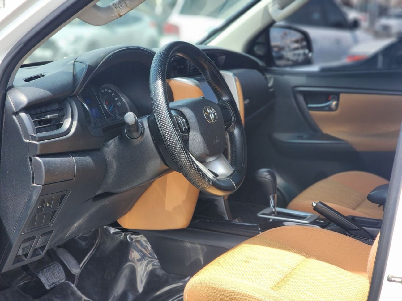 Toyota Fortuner EXR 2.7L (160 HP)