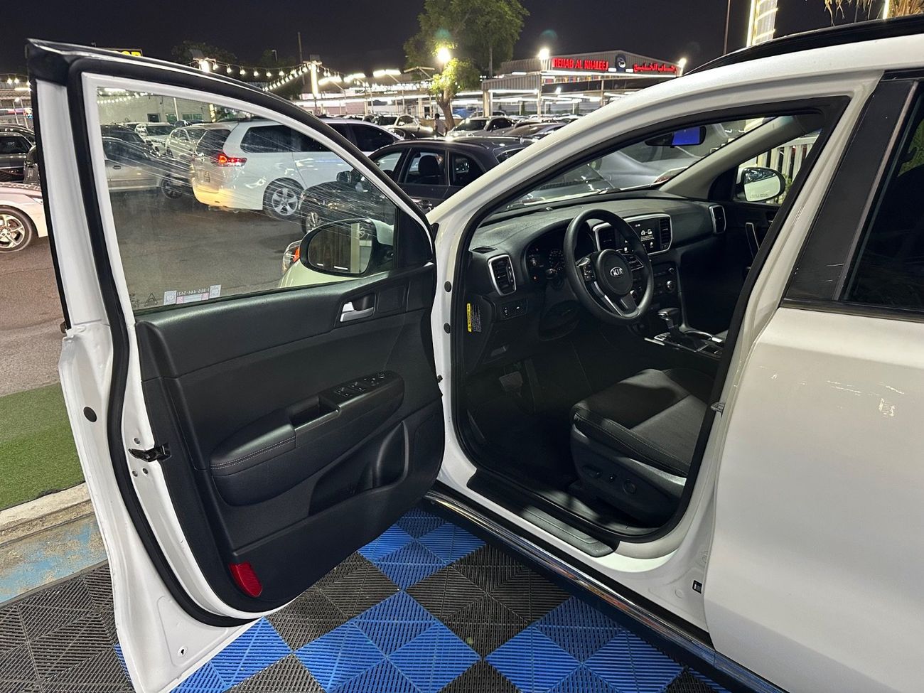 كيا سبورتيج EX Top 2.4L