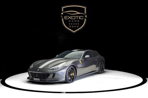 فيراري جي تي سي 4  لوسو LUSSO