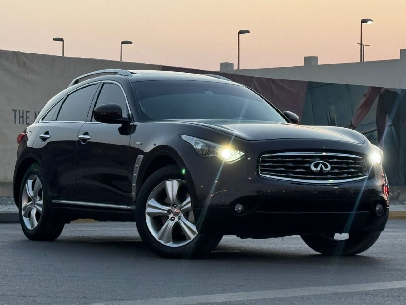 Infiniti FX35 EXCELLENCE Full Option - Excellent Condition