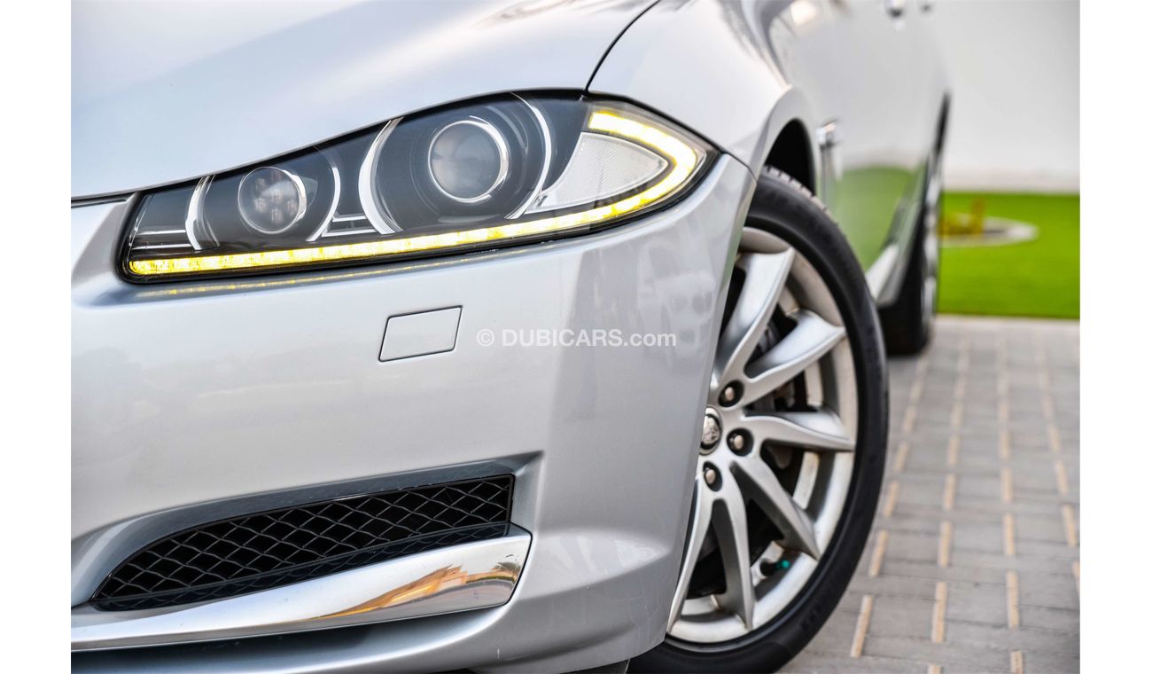 Jaguar XF V8
