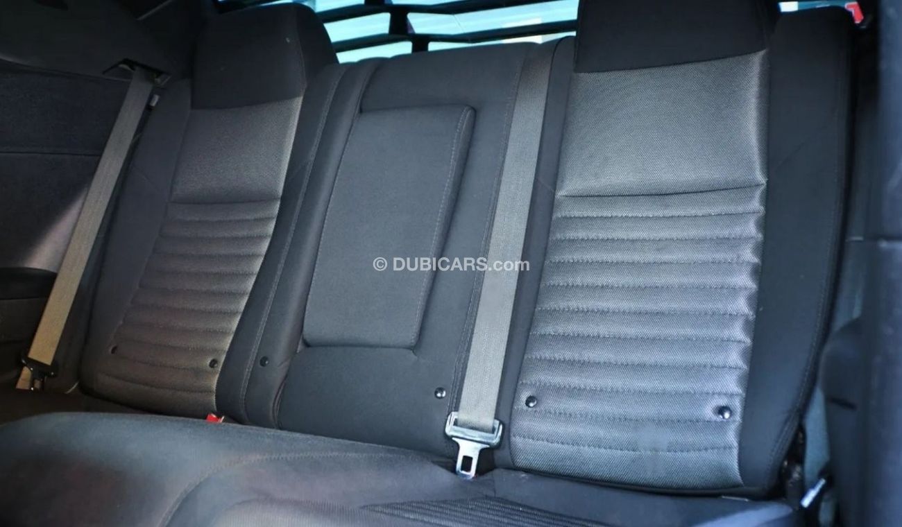 Dodge Challenger Challenger SXT V6 3.6L 2014/Original AirBags/Very Good Condition