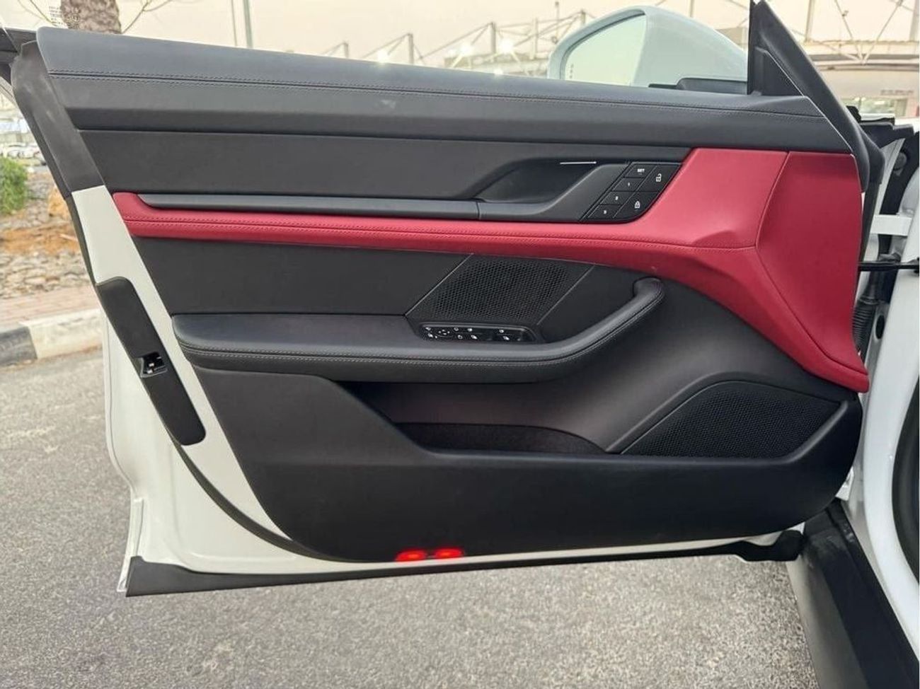 Porsche Taycan STANDARD