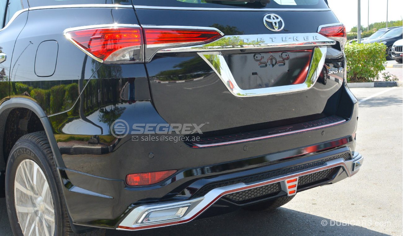 Toyota Fortuner 4.0L con Lexus Body Kit Gasolina V6 T/A 2020