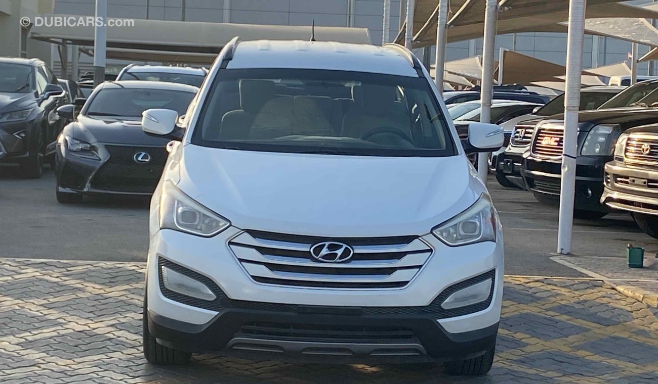 Hyundai Santa Fe خليجي 4*4 GCC