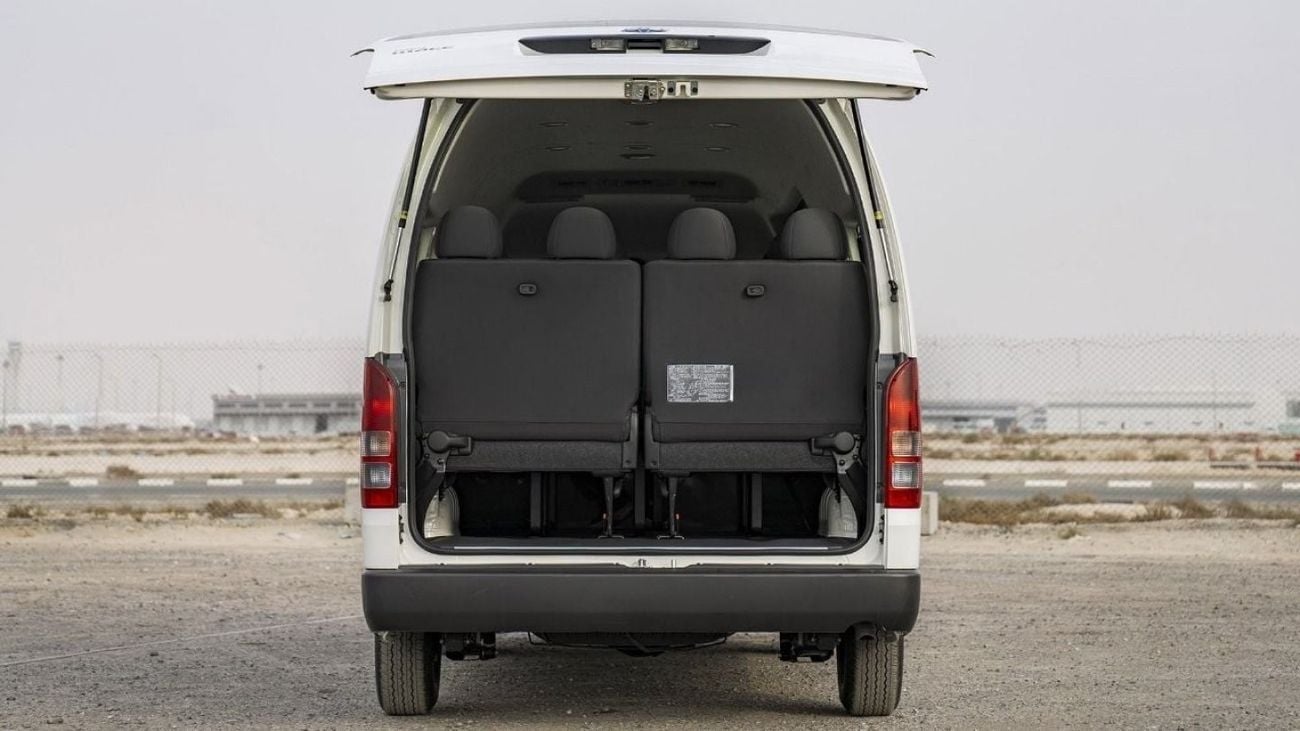 تويوتا هاياس TOYOTA HIACE HR 2.7P MT 15 SEATER MY2025 - WHITE