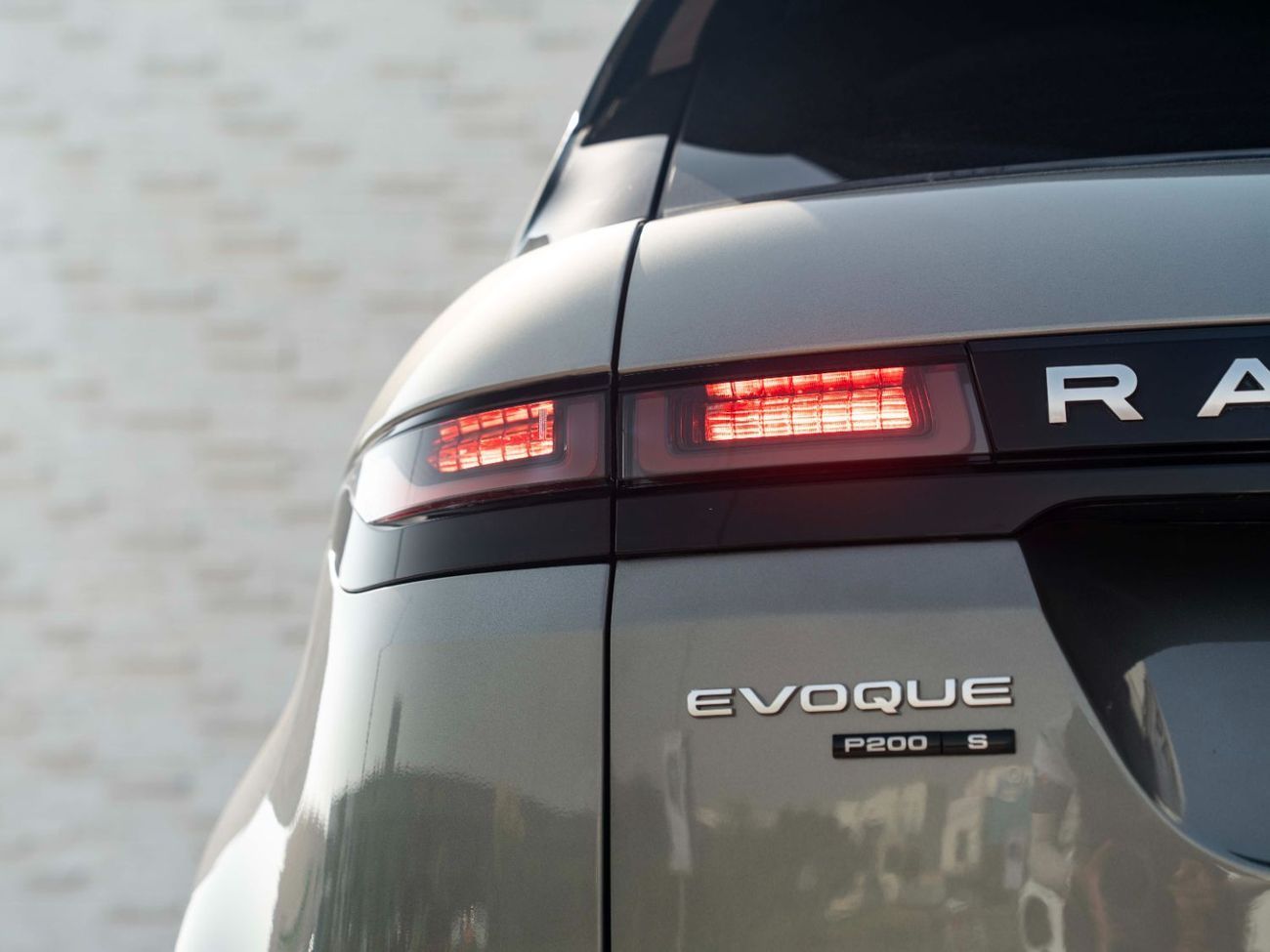 Land Rover Range Rover Evoque P200 HSE 2.0L