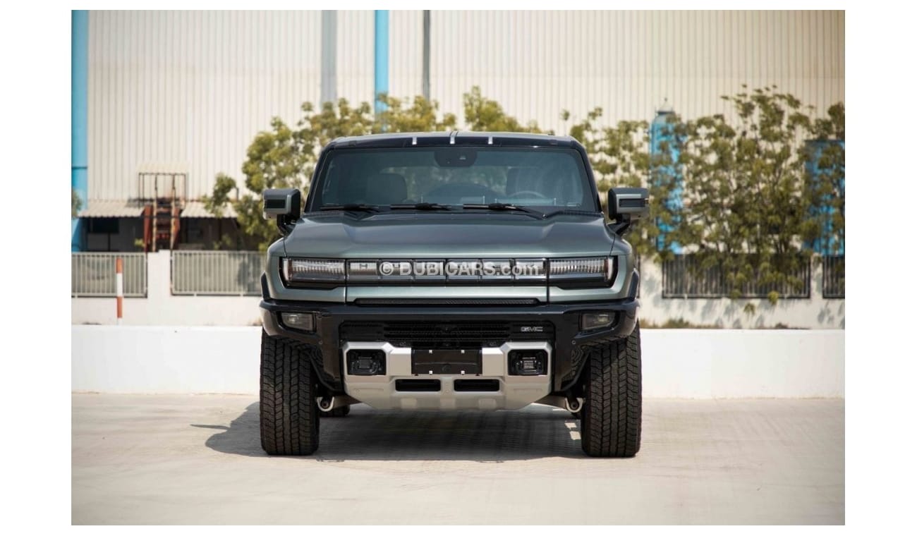 GMC Hummer EV 0 - 100 in 3.4 seconds + Crabwalk Tech | 2024 GMC Hummer EV SUV Edition1 AT - Green inside Black & W