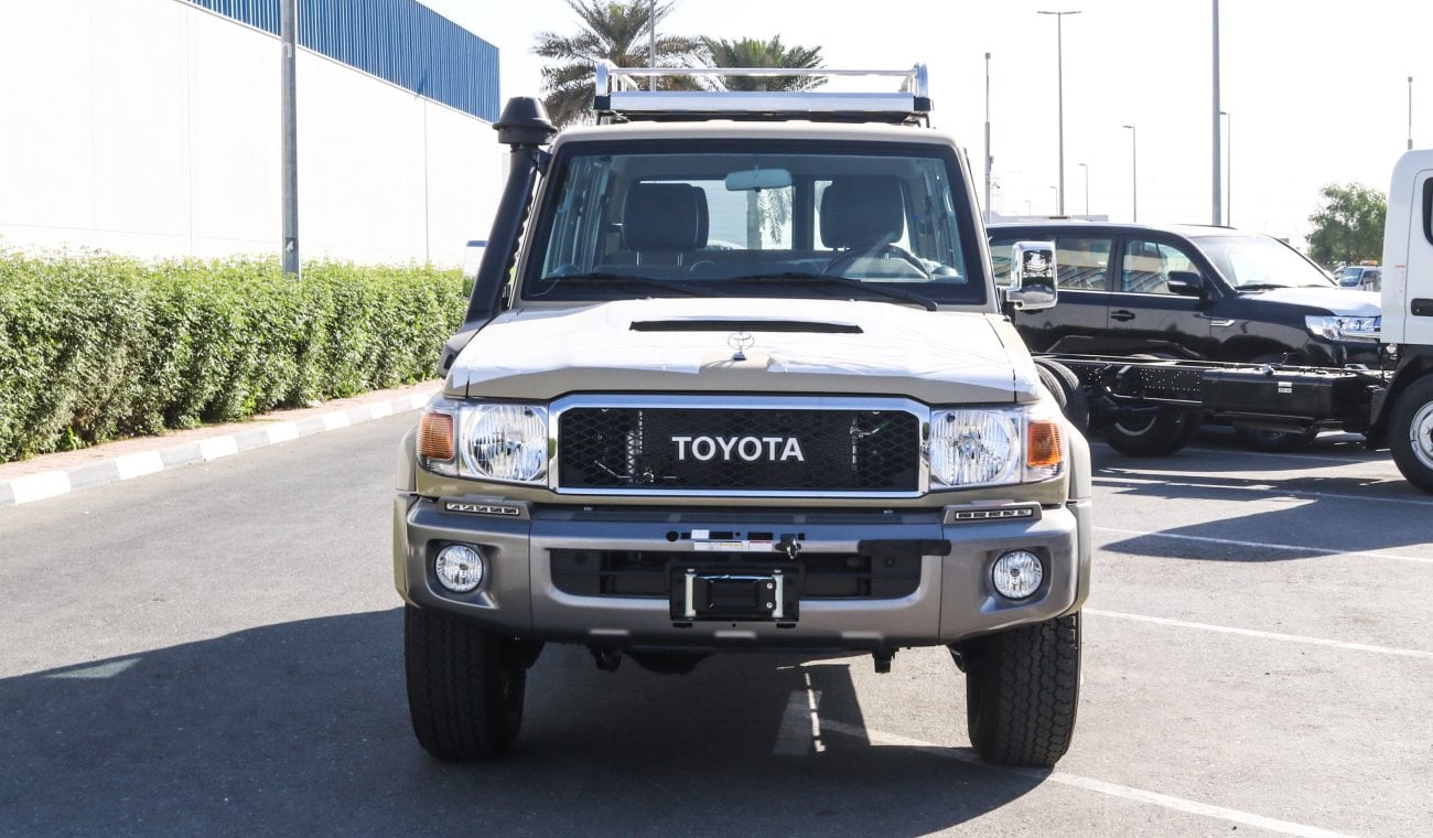 Toyota Land Cruiser Hard Top LX V8