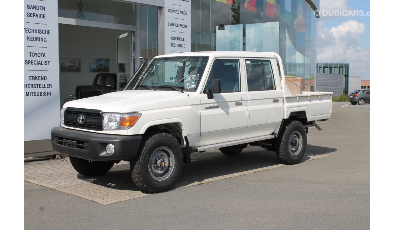 تويوتا لاند كروزر بيك آب Toyota Land Cruiser Pickup 4.2L HJ79DC Diesel V6 2019 Model