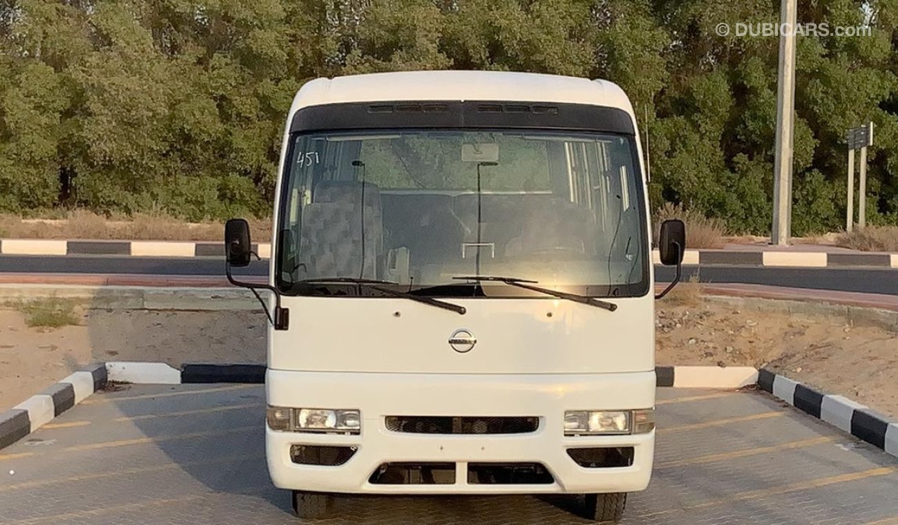 نيسان سيفيليان Nissan Civilian 2008 30 seats Ref# 453