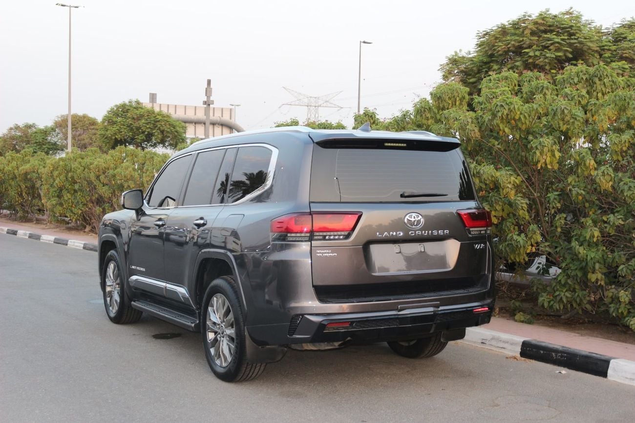Toyota Land Cruiser VXR