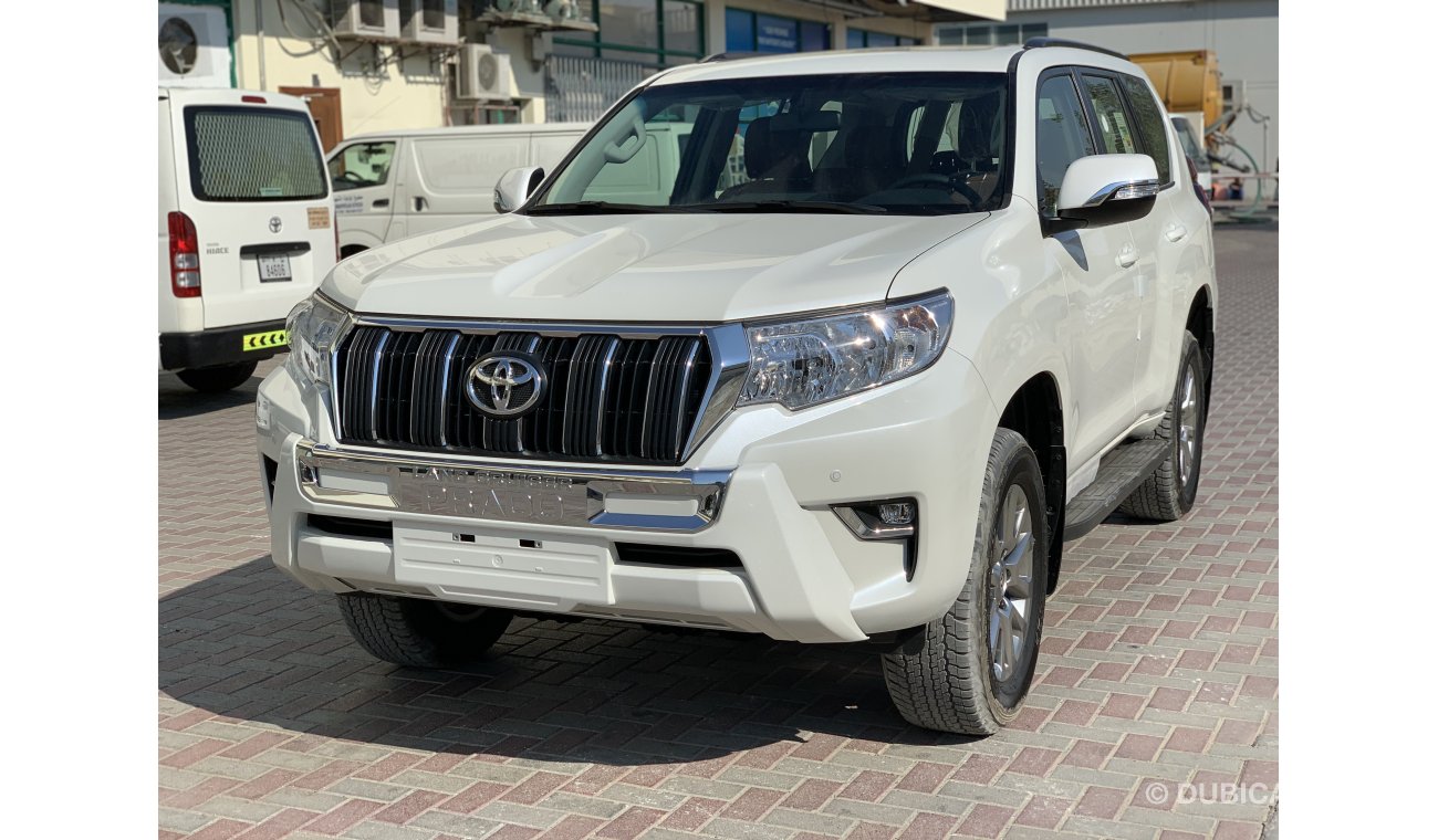 تويوتا برادو VXR 4x4 2.7L V4 with Leather Seats