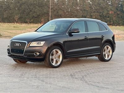 أودي Q5 45 TFSI S-Line 3.0L