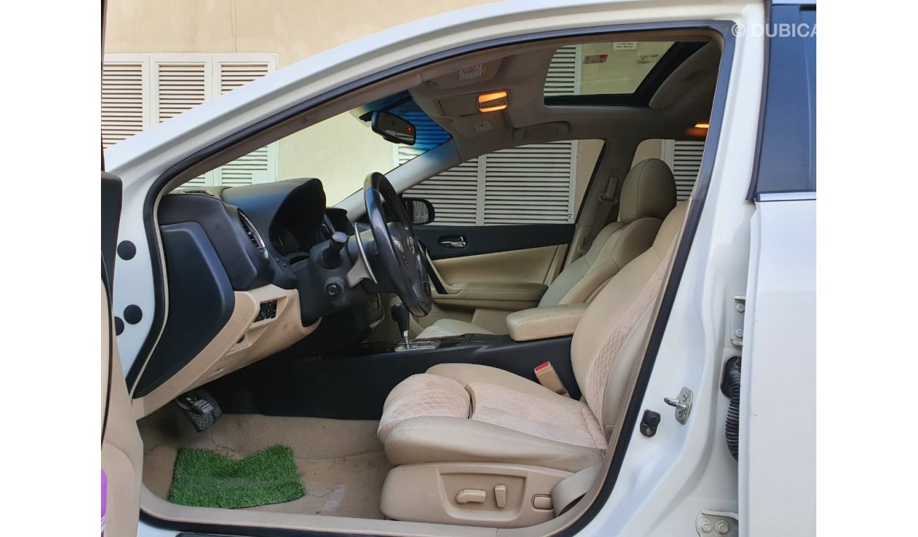 نيسان ماكسيما Full Option / Sunroof / GCC / Personal use / Fully Working Condition