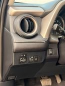 Toyota RAV4 XLE 2.5L / Sunroof, 4WD Full option