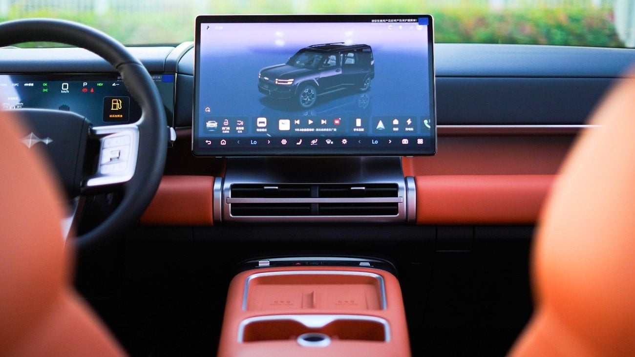 بي واي دي ليوبارد تيتانيوم 7 BYD Leopard 7 4WD Ultra | 1.5T Hybrid (Plug-In) | 483 Hp | WLTC (130 Km) | Warranty