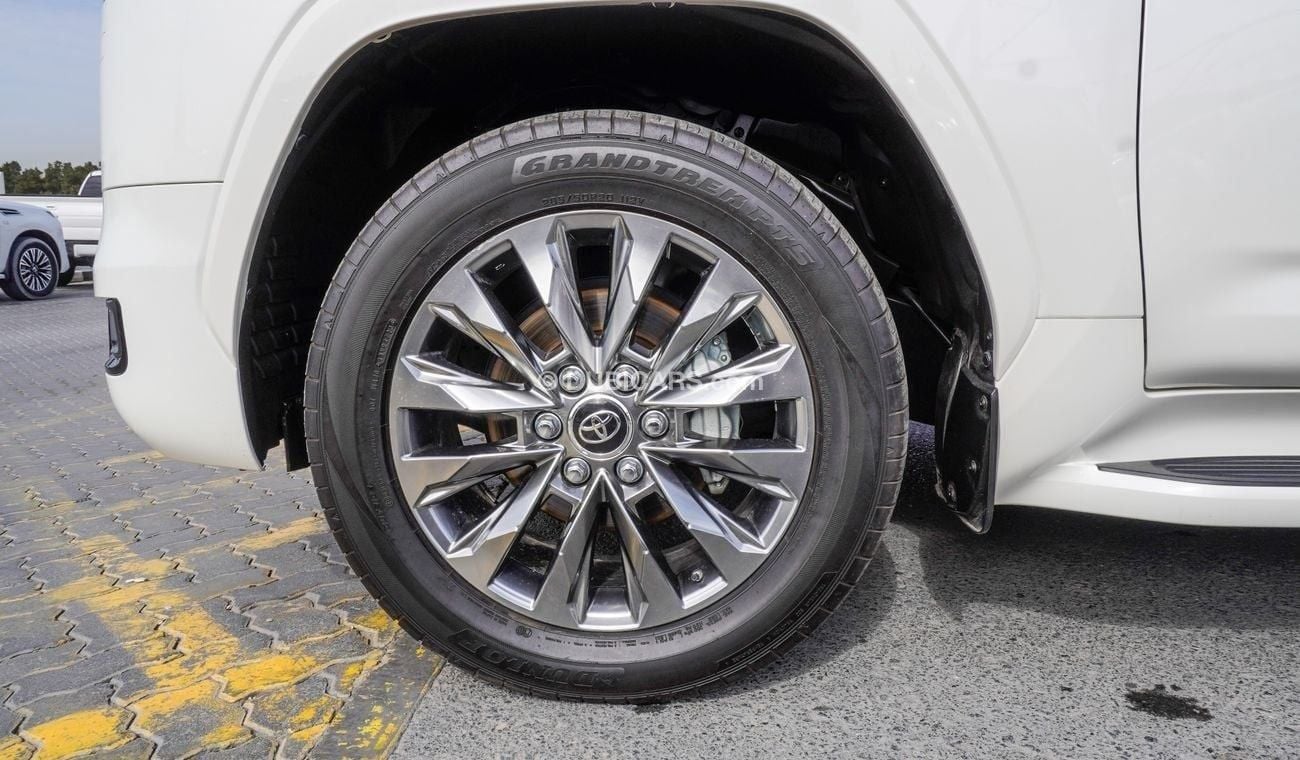 تويوتا لاند كروزر GXR 4.0 L V6