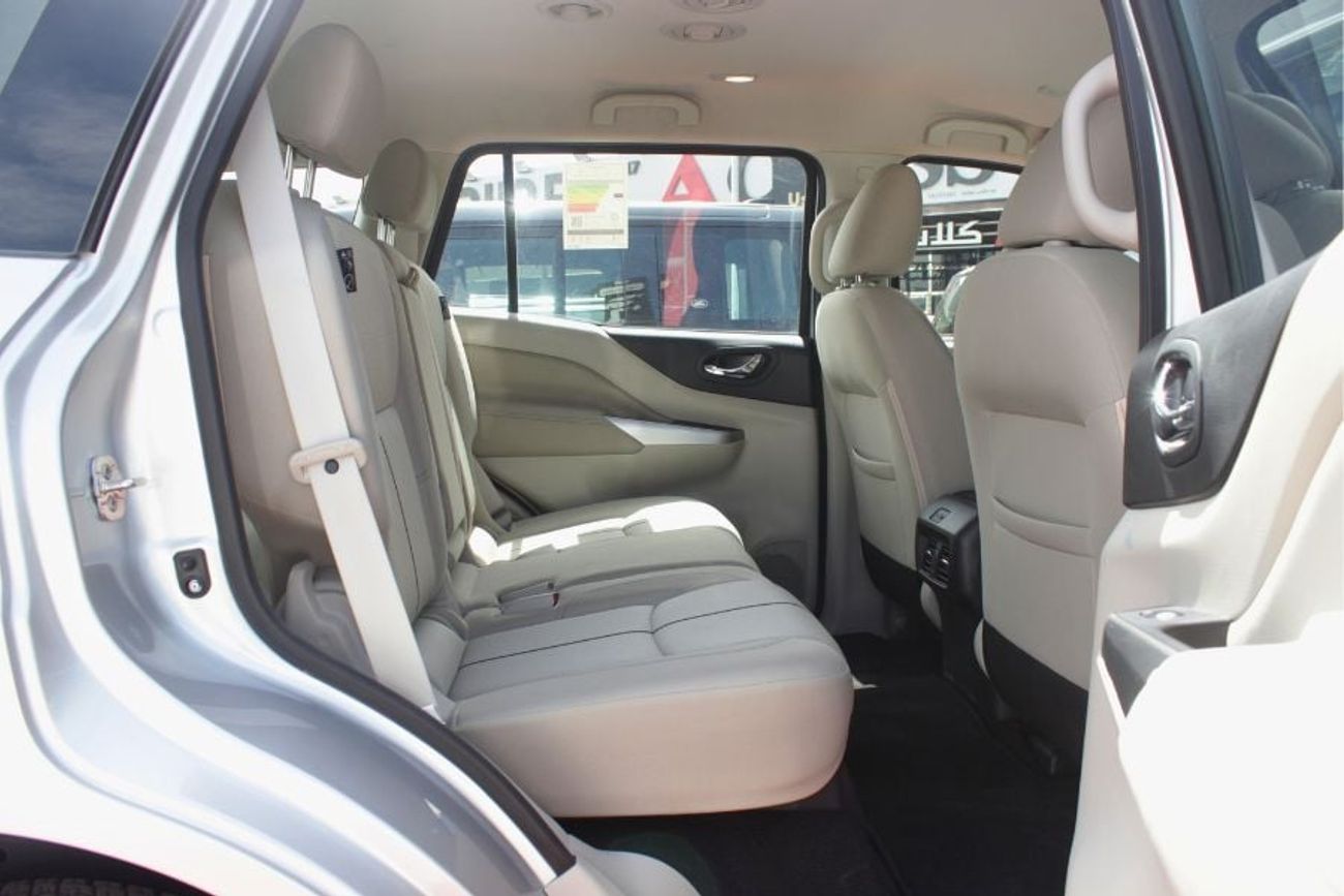 نيسان إكستيرا SE 2.5L 4WD