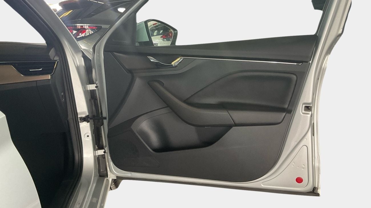 سكودا سكالا 1.6 STYLE LEATHER AUTO | شامل الضمان | 0 ﺪﻔﻋﺓ ﺃﻮﻟﻯ