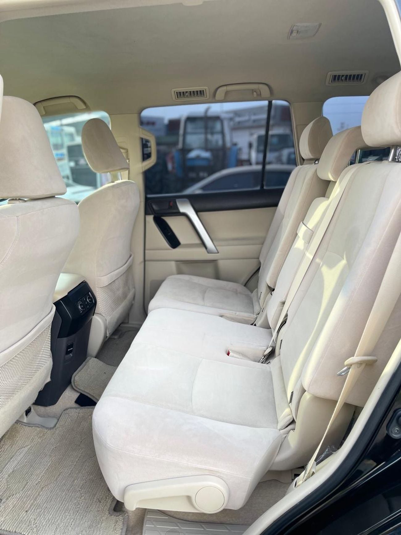 Toyota Prado TX-L 2.7L (271 HP)