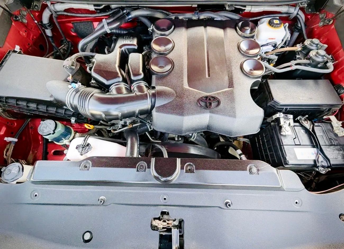 تويوتا برادو 2022 MODEL Full Option V6 4.0L Engine Car is very clean and Perfect Condition