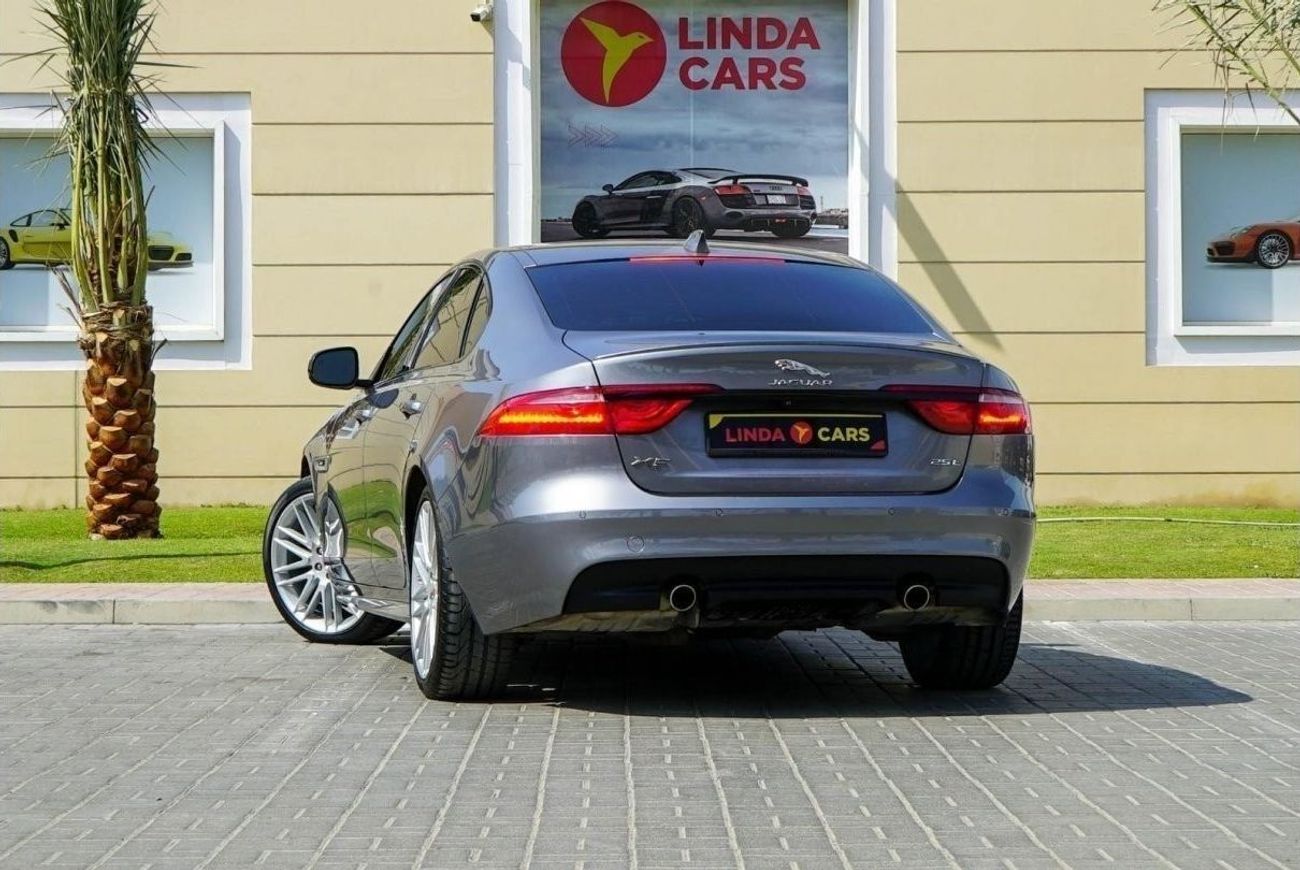 جاكوار XF R-ديناميك SE