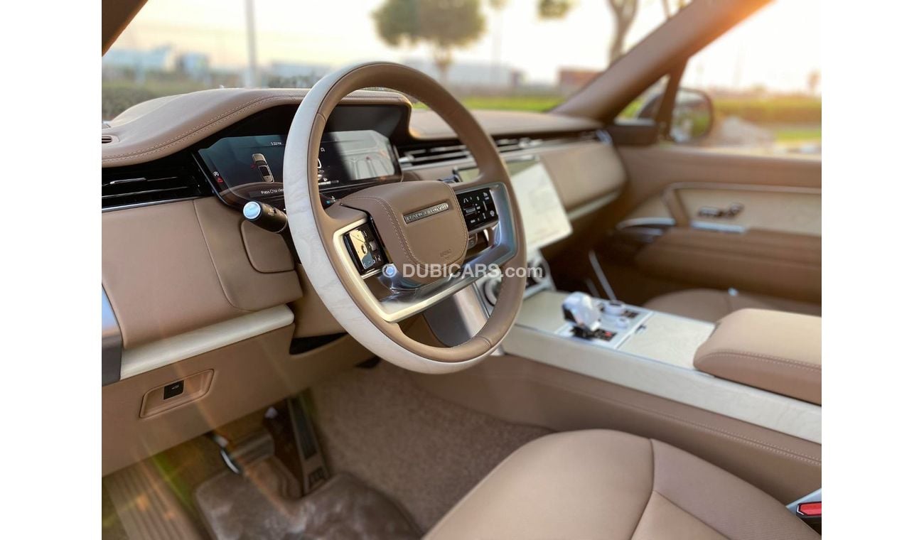 لاند روفر رينج روفر GCC SPEC UNDER WARRANTY AND SERVICE CONTRACT