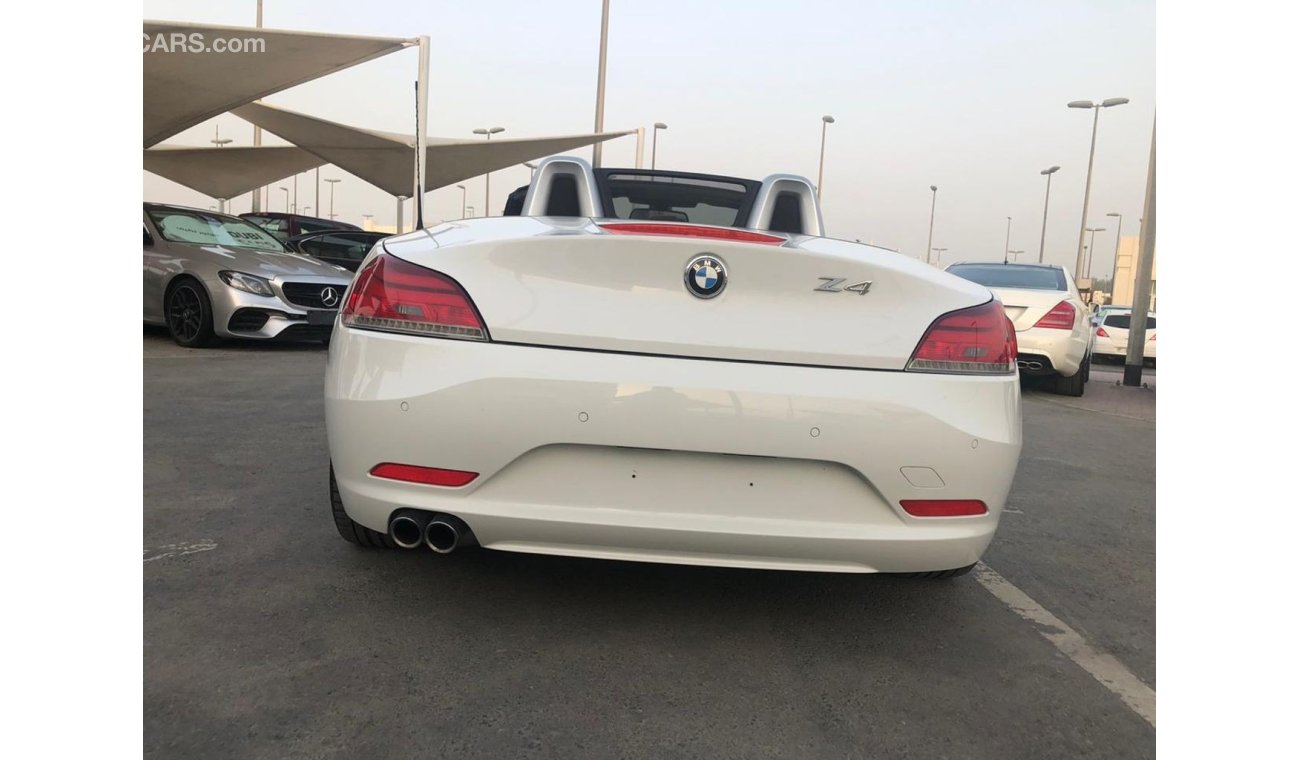 BMW Z4 Bmw Z4 model 2010 GCC car prefect condition full option low mileage excellent sound system low milea