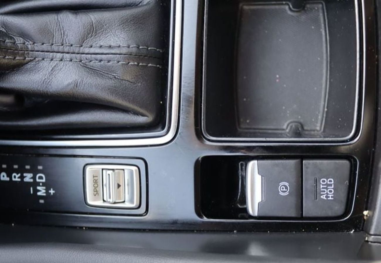 مازدا 6 مازدا 6 موديل 2023 - خليجى - بدون حوادث - محرك 2.5L - بحاله ممتازه