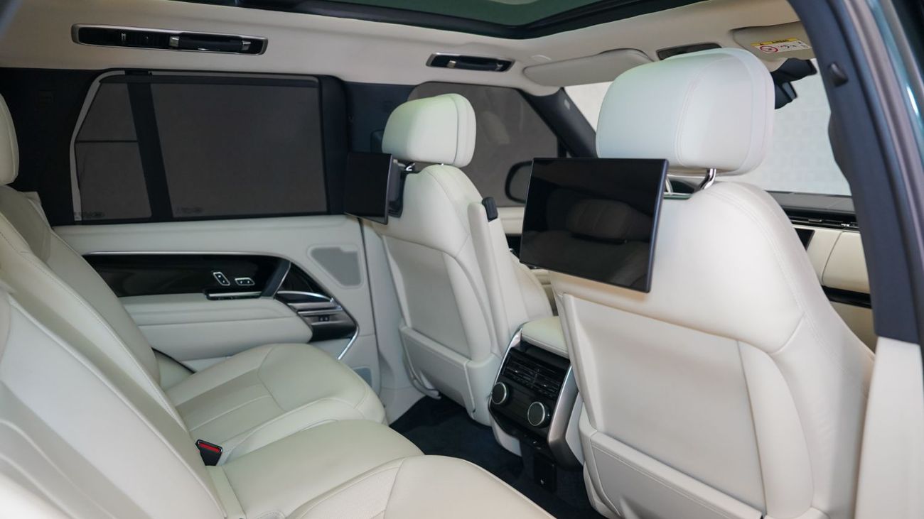 Land Rover Range Rover AUTOBIOGRAPHY UAE's Very Best Example | AED 8,597 Per Month
