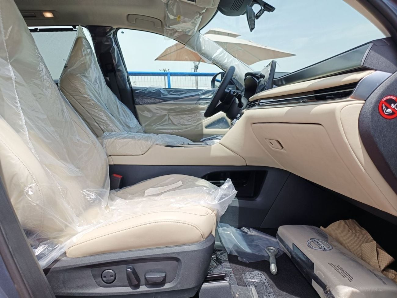 Infiniti QX60 LUXE LUXURY / CLIMATE PACKAGE / 3.5L PETROL V6/ PANORAMIC ROOF / (CODE # IQX60L)