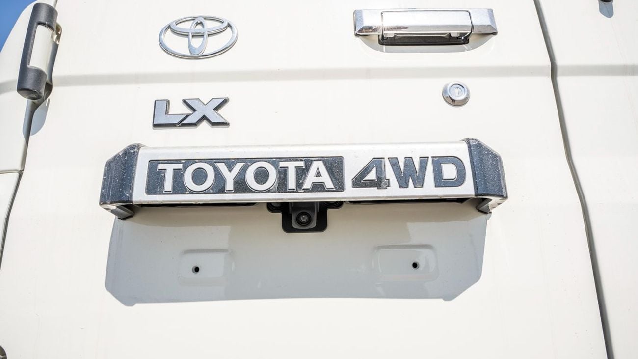 تويوتا لاند كروزر 76 TOYOTA LANDCRUISER76 HARDTOP 2.8 MT HIGH -2026YM