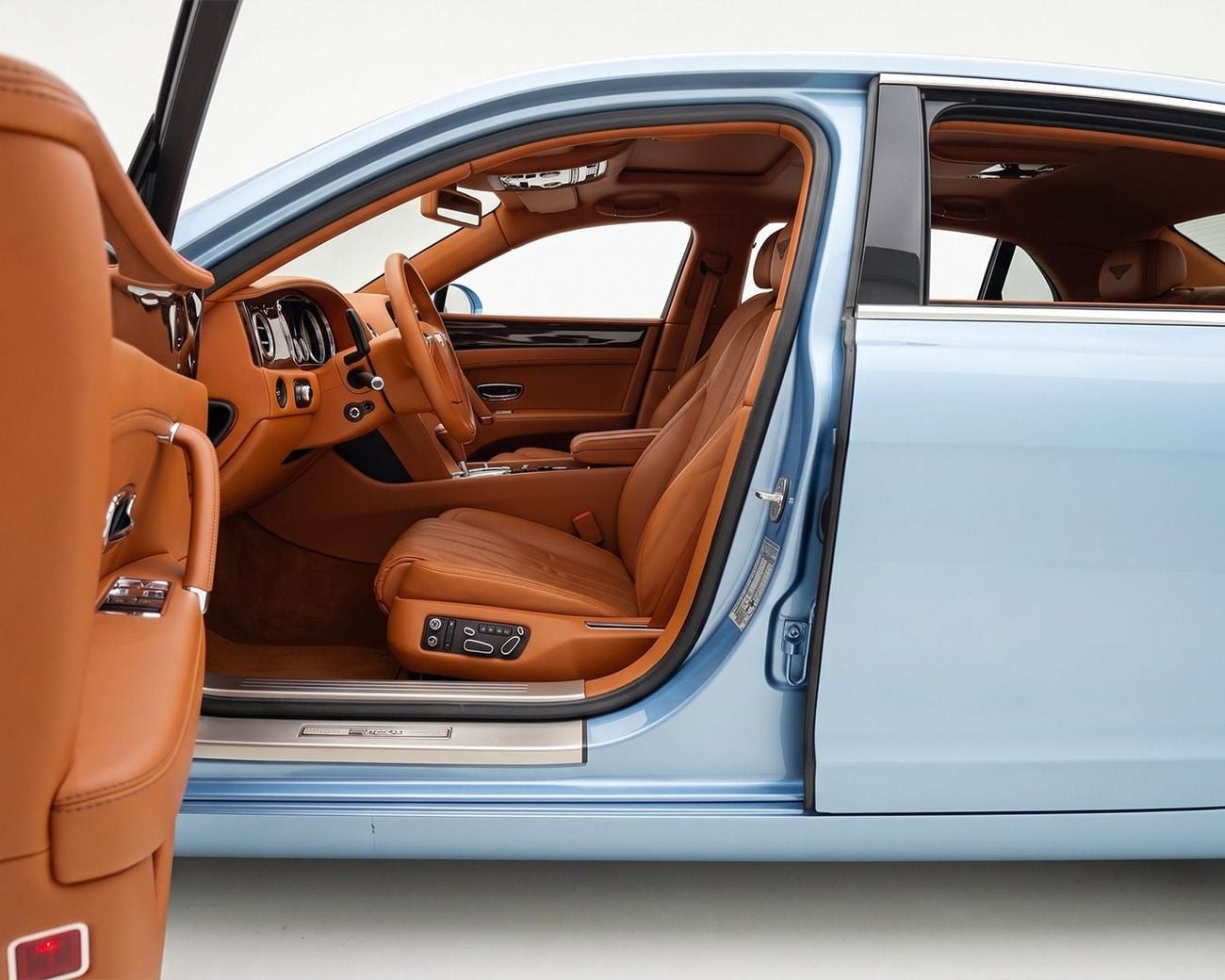 بنتلي فلاينج سبور W12 2014 l GCC Specs l Original Paint