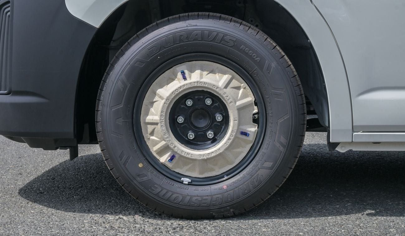 Toyota Hiace TOYOTA HIACE HIGHROOF 3.5L PETROL A/T - DX - (BACK HEATER)