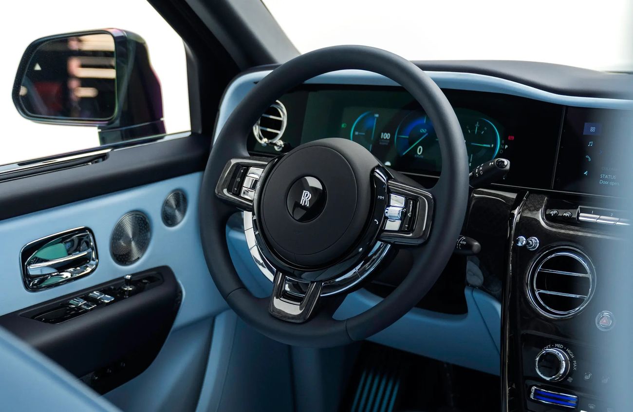 Rolls-Royce Cullinan 6.75L V-12 Twin-Turbocharged Engine