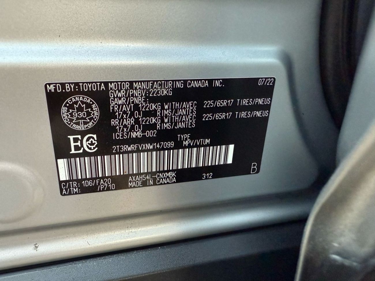 تويوتا راف ٤ VXR 2.5L TOYOTA RAV4 VXR HYBRID | 2.5L | FULL OPTION | UAE PASS