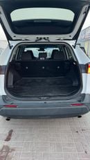 تويوتا راف ٤ 2020 Toyota RAV4, LE 2.5L V4