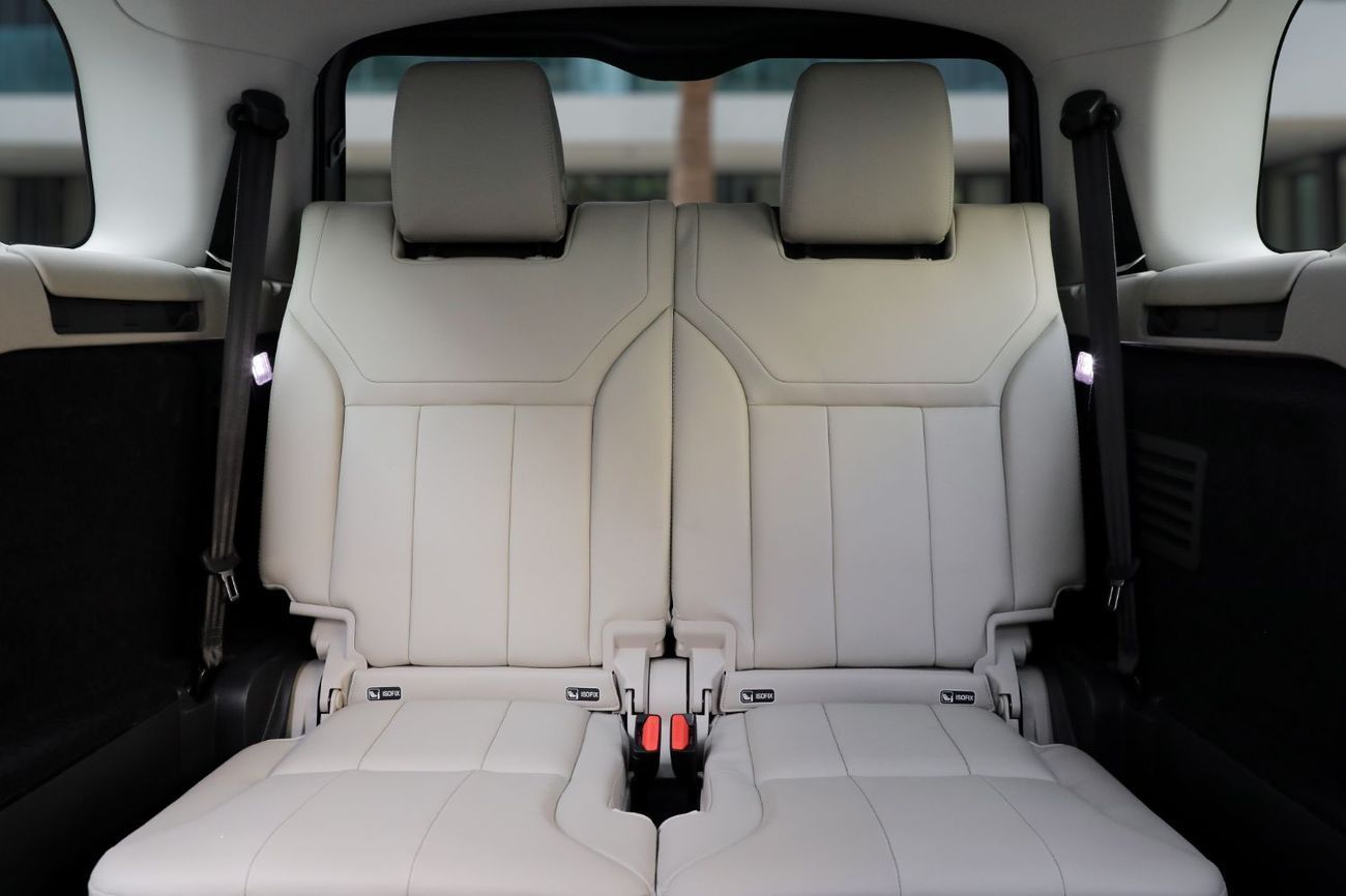 لاند روفر دسكفري | 1,959 P.M  | 0% Downpayment | Under Warranty!