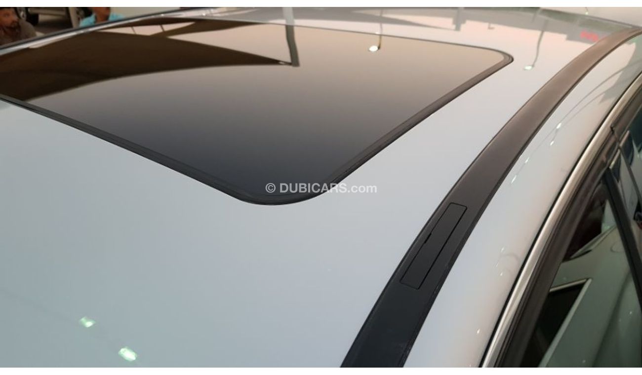 مرسيدس بنز C 63 AMG 2012 mercedes C63 AMG Full options Gulf specs